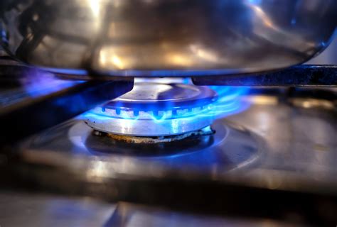 gas stove en espa甯給l